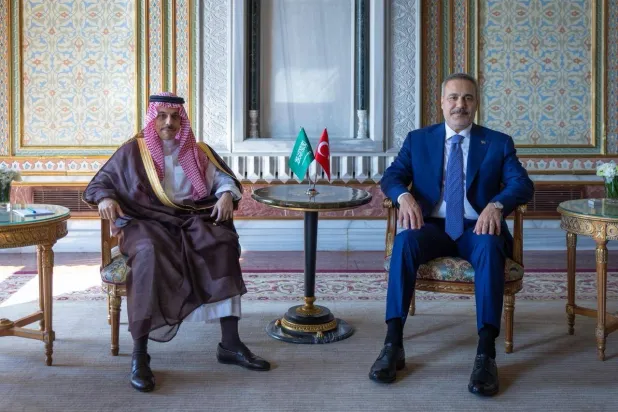 وزيرا خارجية السعودية وتركيا يبحثان تعزيز العلاقات وأمن المنطقة