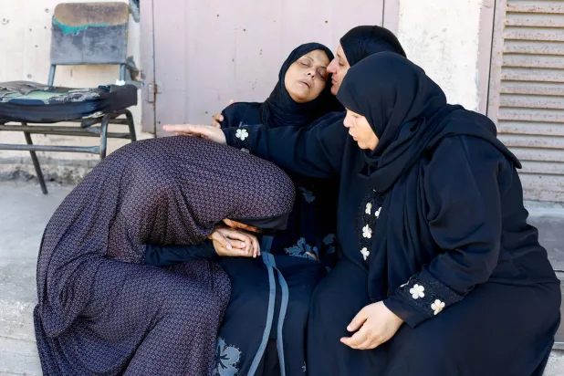 قتيلان ومصابون جراء قصف إسرائيلي غرب غزة