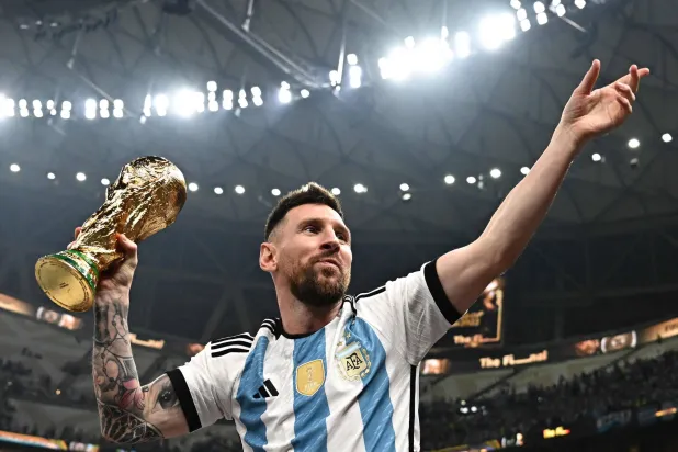 ميسي يُسدل الستار… الوداع الأخير للأرجنتين