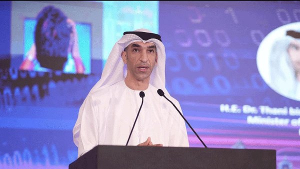 وزير التجارة الإماراتي: الشراكات الفاعلة تعزز القدرة على النمو