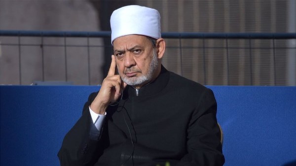 كان خلقه القرآن.. شيخ الأزهر: النبي ضرب أروع نموذج في التراحم ومكارم الأخلاق