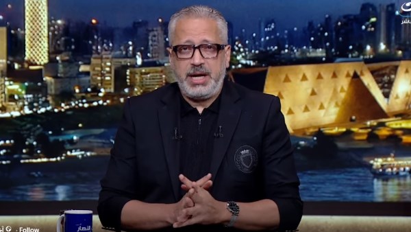 ملائكة رحمة.. تامر أمين: ممرضات مستشفى التأمين بمدينة نصر سطرن ملحمة بطولية تجاه المرضى أثناء الحريق