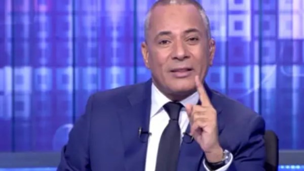 فين وزير الاتصالات إزاي متحركش.. انفعال أحمد موسى بسبب أزمة تسجيل خطوط المحمول