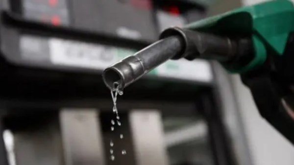 وزير البترول الأسبق: لو بنستهلك 80 مليون طن مواد بترولية فإحنا بنستورد منهم 35 مليون
