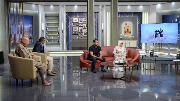 هتيجي إمتى يا محمد.. عم سيد يبكي على الهواء بسبب جحود ابنه