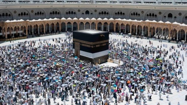 مرافق لمن هم فوق الـ 75 عاما.. شروط التقديم لحج الجمعيات الأهلية| تعرف عليها