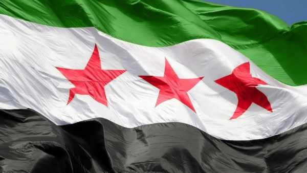 قائد قسد يعلن اكتمال عملية دمج المؤسسات الكردية في إطار الدولة السورية
