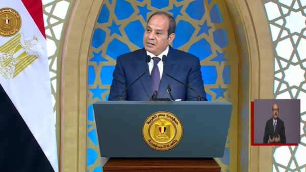 الرئيس السيسي: طلبت من الحكومة حجم مديونية الدولة ومقارنته بالدعم المقدم طوال خمسين عاما