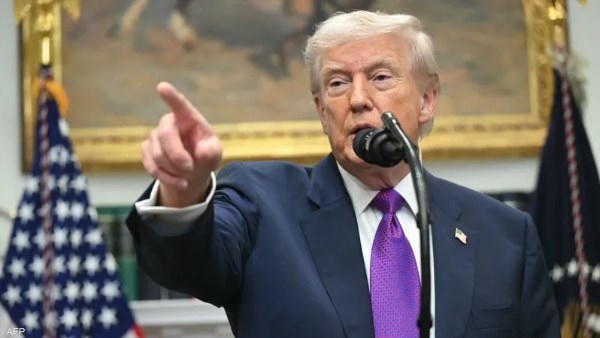 ترامب : مضيق هرمز بات مفتوحا .. و نراقب كل شبر فيه