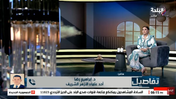 «الصلاة فريضة.. وبلاش شهوة التريند».. عالم أزهري يحسم الجدل حول صلاة الفتاة داخل مول