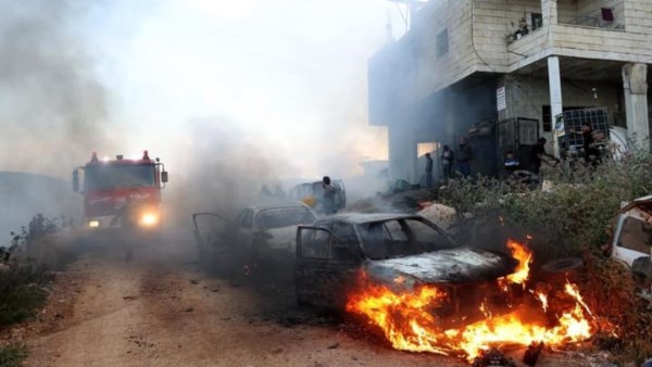 مستوطنون يهاجمون فلسطينيين ويحطمون مركباتهم جنوب نابلس