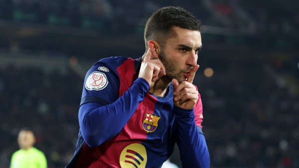 برشلونة يرحب برحيل نجم سوبر لـ باريس سان جيرمان