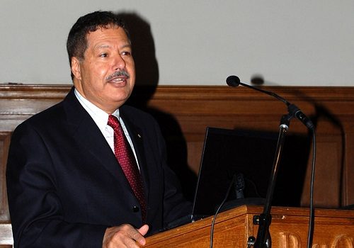 في ذكرى رحيله.. «صباح الخير يا مصر» يستعرض مسيرة أحمد زويل ورسالة العلم للأجيال الجديدة