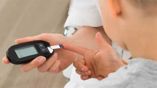 مبادرة رئاسية لدعم أطفال السكري باستخدام تقنيات المراقبة المستمرة