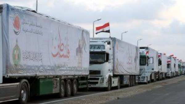 الهلال الأحمر المصري يدفع بقافلة “زاد العزة” الإنسانية رقم 253 تمهيدًا لإدخالها قطاع غزة