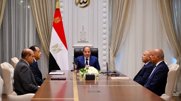 الرئيس السيسى: المشروعات اللوجيستية تعزز التكامل التجاري والاقتصادي عربيا وأفريقيا