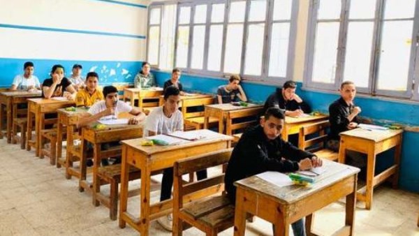 انتظام امتحانات الدور الثاني للدبلومات الفنية بالمحافظات المصرية