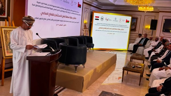 سفير سلطنة عمان بالقاهرة: العلاقات العمانية المصرية تستند لثقة متبادلة وتوافق بالرؤى تجاه قضايا التنمية والاستقرار