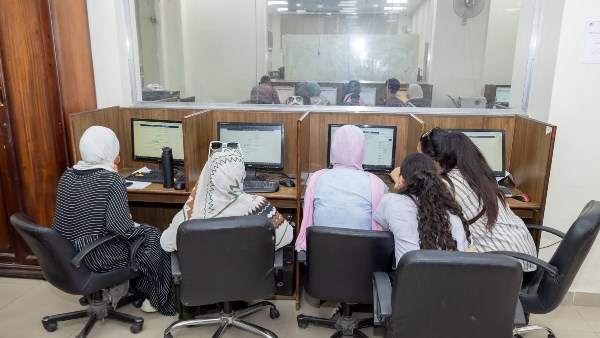 طنطا والزقازيق والمنيا .. جهود مكثفة لفرق الدعم الفني والإداري بمعامل التنسيق الإلكتروني بالجامعات