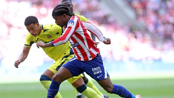 أتلتيكو مدريد يتعادل مع فياريال 2-2 في الدوري الإسباني