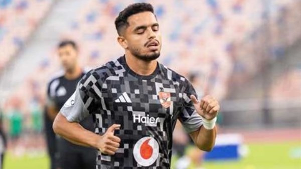 طبيب الأهلي: كريم الدبيس يعاني من إصابة بشد في العضلة الخلفية