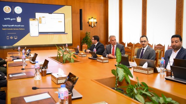 وزير الخارجية: المنصة الإلكترونية هدفها الارتقاء بالخدمات القنصلية للمصريين بالخارج