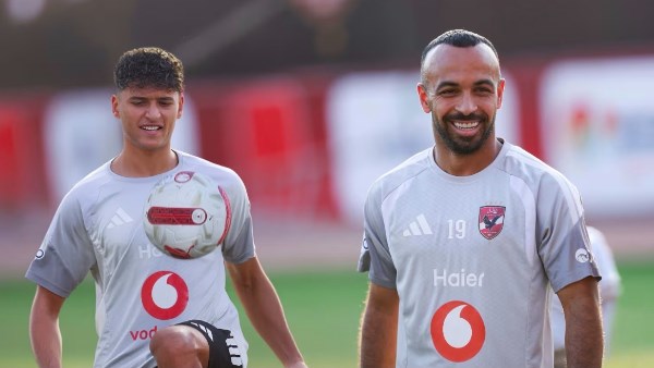 انتظام أفشة ومحمد عبد الله في التدريبات الجماعية للأهلي