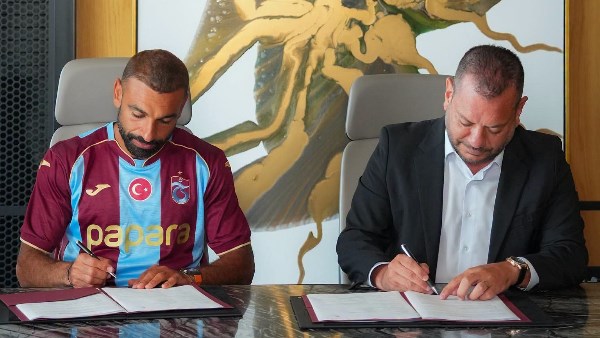رسميًا.. محمد صلاح ينتقل إلى طرابزون سبور بعقد تاريخي حتى 2028