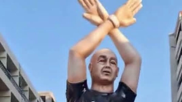 مجسم لـ«العميد» في الساحل الشمالي للاحتفال بعيد ميلاده بعد إنجاز المونديال