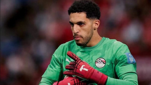 مصطفى شوبير يتراجع ويوافق على التجديد للأهلي مقابل 80 مليون جنيه.. والتوقيع خلال ساعات | خاص