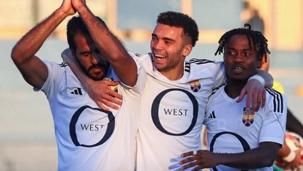 مروان محسن يقود هجوم الجونة أمام القناة في الدوري