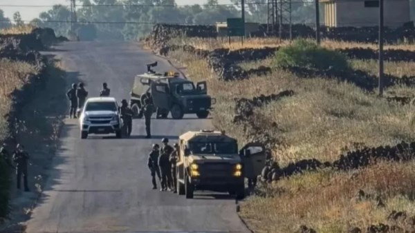 جيش الاحتلال يقصف بلدة بيت جن ويتوغل بآلياته في ريف القنيطرة بسوريا