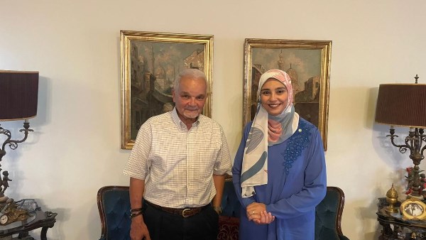 سفير مصر الأسبق في بكين يضع خارطة طريق للاستفادة من «المعجزة التنموية» الصينية.. خاص