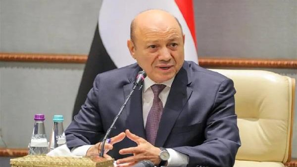 العليمي: اليمن أكثر تماسكا.. ولن تمر هجمات الحوثيين دون رد أو ردع