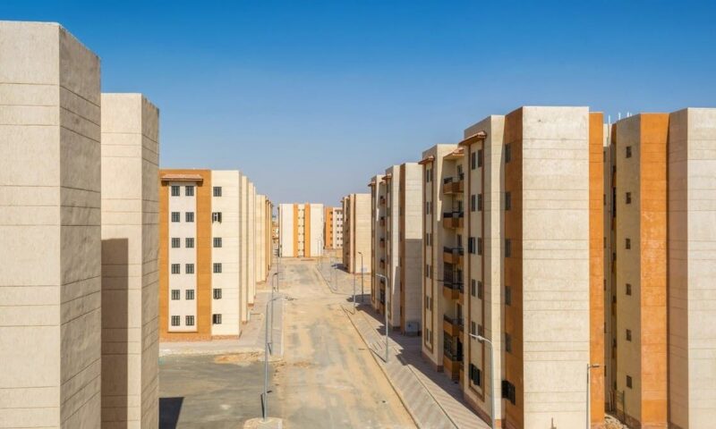 مصر تعتزم طرح آلاف الوحدات السكنية بنظام الإيجار المنتهي بالتملك