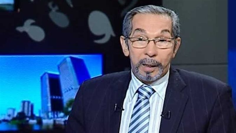 خبير اقتصادي: مصر تحتاج إلى برنامج وطني يركز على زيادة الإنتاج وليس القروض