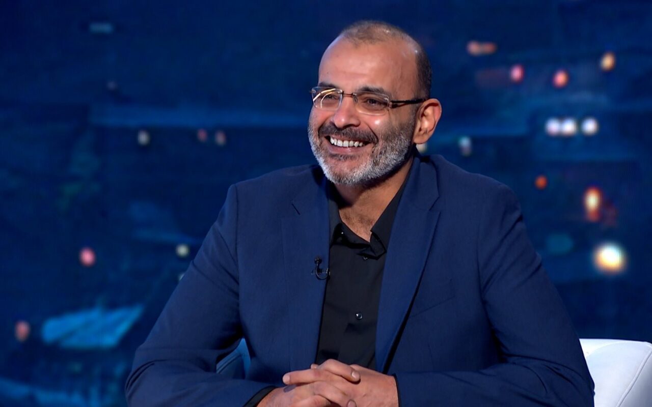 أيمن بهجت قمر يكشف تفاصيل خلافه مع محمد حماقي