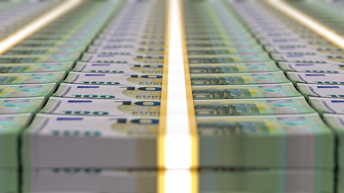 بريطاني يصبح أصغر ملياردير عصامي في أوروبا