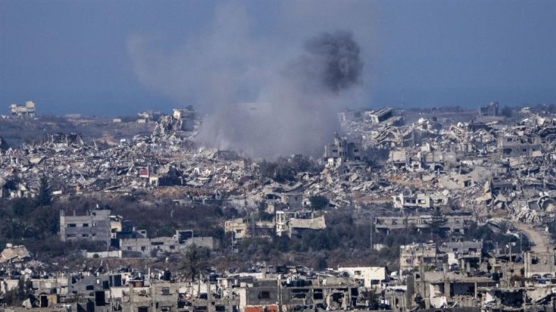 جيش الاحتلال يزعم: هاجمنا قادة من حماس في منطقة الشاطئ شمال قطاع غزة