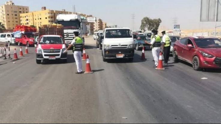 المرور يضبط 130 ألف مخالفة خلال 24 ساعة