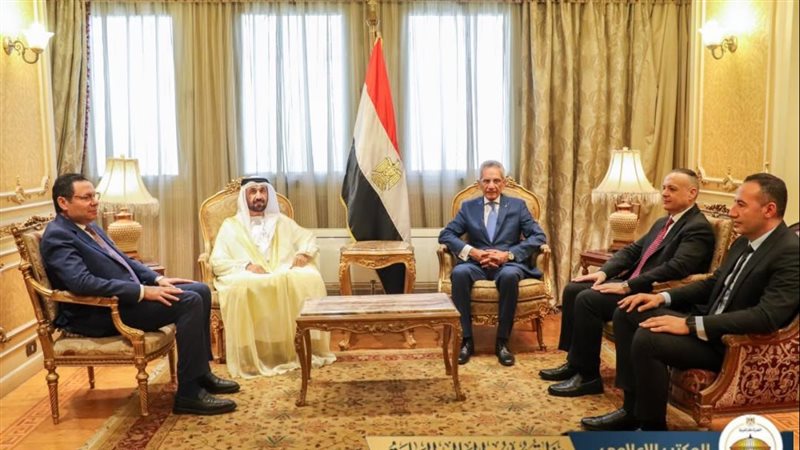 تبادل الخبرات وتمكين الشباب، تفاصيل لقاء وزير المجالس النيابية ورئيس البرلمان العربي