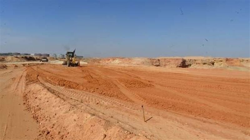 مطالب برلمانية بتحويل الأراضي غير المستغلة لمدارس وحضانات ومراكز شباب