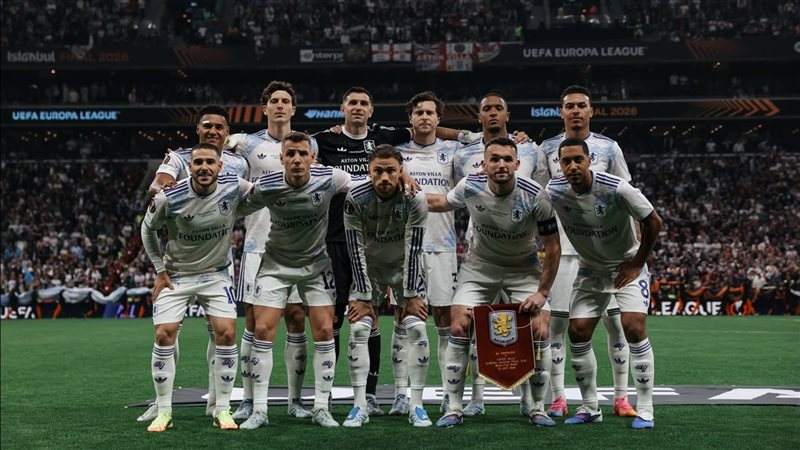 آرسنال يحسم صفقة مدافع منتخب إنجلترا