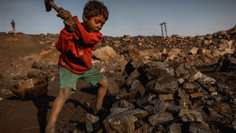 الفقر وضعف الرقابة والإهمال في تطبيق القانون “أبرز المتهمين”، حادث الإسماعيلية يعيد فتح ملف عمالة الأطفال