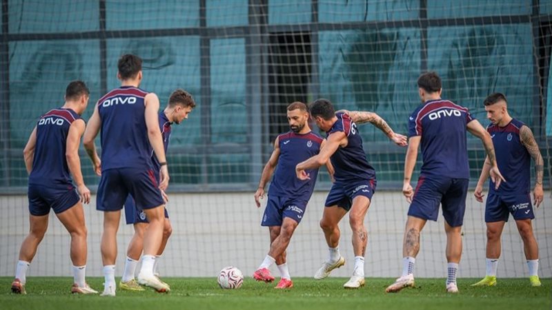 بمشاركة محمد صلاح، طرابزون سبور يستعد لمواجهة فيرينكفاروس بالدوري الأوروبي