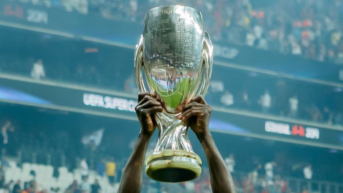 باريس سان جيرمان وأستون فيلا في صدام ناري على كأس السوبر الأوروبي