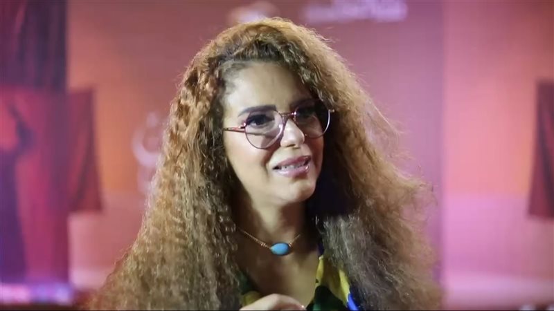 دنيا عبد العزيز: الاستعراض شرطي للعودة إلى خشبة المسرح (فيديو)