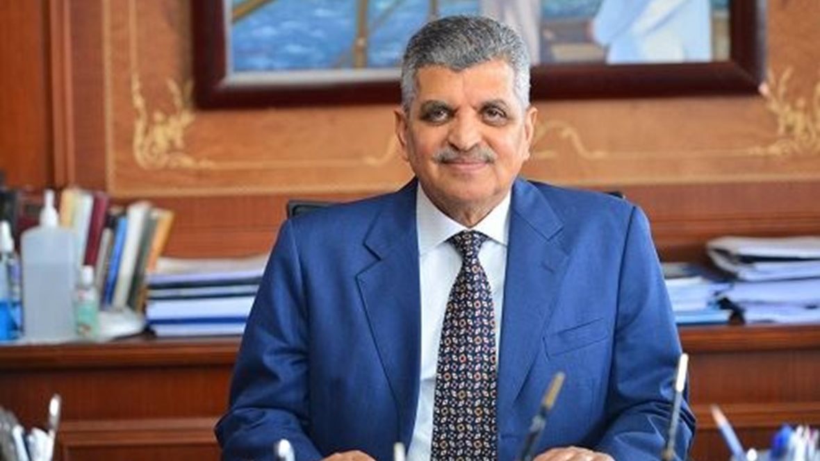 الفريق أسامة ربيع: قناة السويس الجديدة رفعت القدرة الاستيعابية للمجرى الملاحي