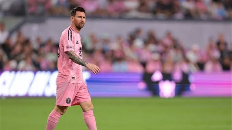بعد صفعة مهاجم فيلادلفيا، الاتحاد الأمريكي يعاقب ميسي (فيديو)