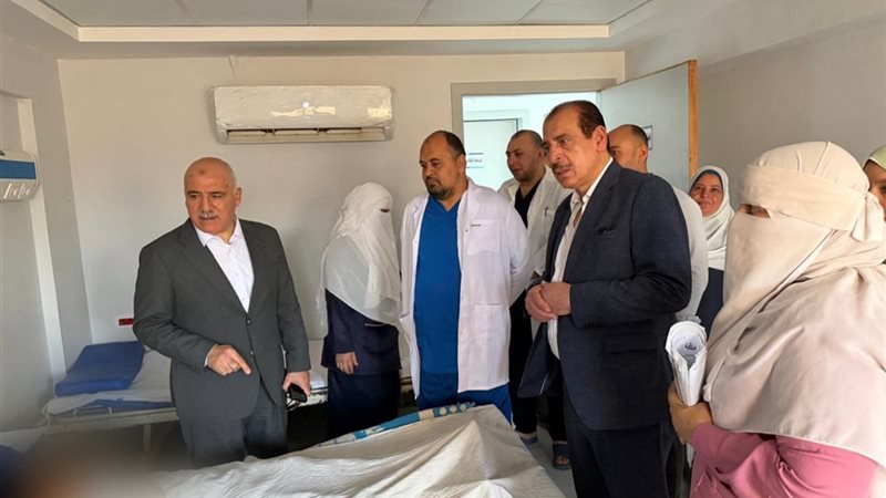 بعد رصد زحام ونقص أطباء وغياب عن العمل، نائب وزير الصحة يحيل مدير مستشفى العياط المركزي للتحقيق